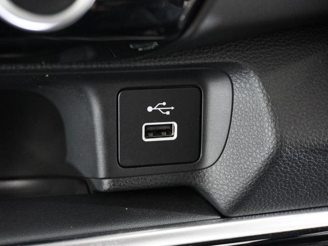 ヴェゼル ｅ：ＨＥＶＺ　２年保証ナビ全周囲カメＥＴＣ２．０クルコンＢＴ（47枚目）