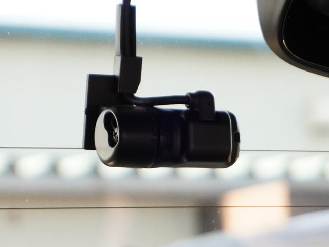 N-BOXカスタム Lターボ 2年保証ナビDレコRカメETC両電扉BT地デジ(5枚目)