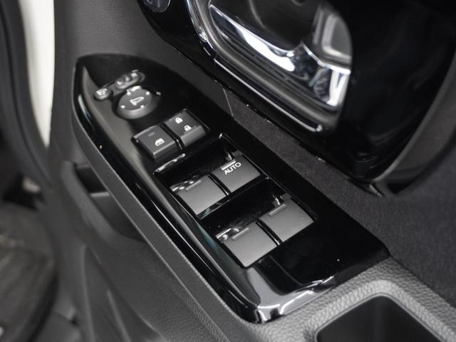 N-BOXカスタム Lターボ 2年保証ナビDレコRカメETC両電扉BT地デジ(32枚目)