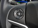 ◆ハンドルに【オーディオリモコンスイッチ】が装備されてます。視点をそらすことなく、ボリューム調整・オーディオソース切替・選曲が出来ます。安全運転しながら操作が可能になりました。