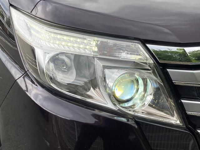 ノア Ｓｉ　★禁煙★後席フリップダウンモニター★パワースライドドア★純正ナビ★スマートキー★ＬＥＤヘッドライト★純正１６インチＡＷ★バックカメラ★ドラレコ★ＥＴＣ★フルセグ★プッシュスタート★７人乗り★車検整備付（30枚目）