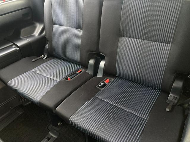 ノア Ｓｉ　★禁煙★後席フリップダウンモニター★パワースライドドア★純正ナビ★スマートキー★ＬＥＤヘッドライト★純正１６インチＡＷ★バックカメラ★ドラレコ★ＥＴＣ★フルセグ★プッシュスタート★７人乗り★車検整備付（49枚目）