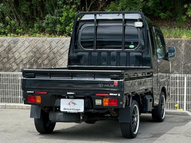 ハイゼットトラック ジャンボ　５５ｔｈアニバーサリーゴールドエディション　★ユーザー買取★５速ＭＴ★４ＷＤ★禁煙車★ＳＤナビ★フルセグ★バックカメラ★ＥＴＣ車載器付き★キセノンヘッドライト★Ｂｌｕｅｔｏｏｔｈ接続★キーレスエントリー★荷台作業灯★社外１５インチアルミ★（7枚目）