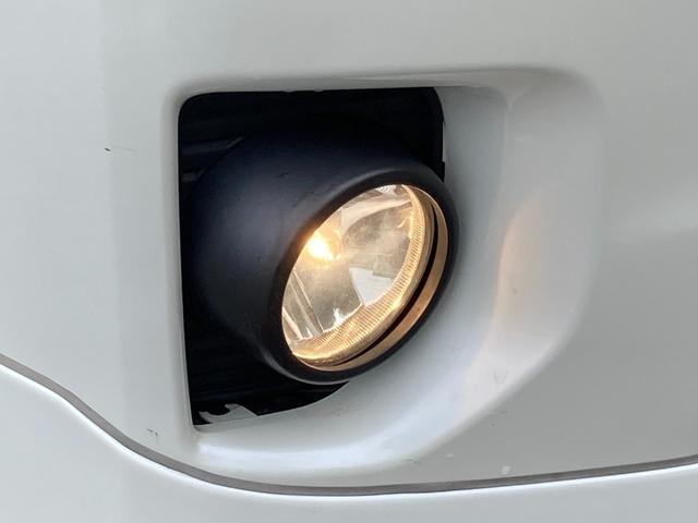 ハイエースバン スーパーＧＬ　ダークプライム　★禁煙車★ベッドキット★社外サスペンション★フルエアロ★メモリーナビ★バックカメラ★フルセグ★両側スライドドア★ＬＥＤヘッドライト★Ｂｌｕｅｔｏｏｔｈ★社外１８インチＡＷ★マフラーカッター★車検整備付（31枚目）