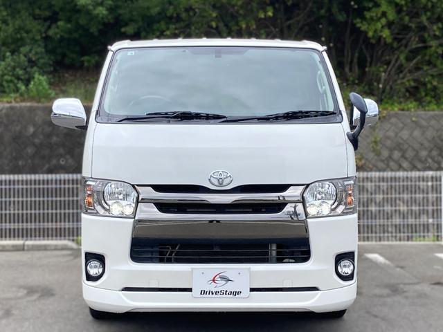 ハイエースバン スーパーＧＬ　ダークプライム　★禁煙車★ベッドキット★社外サスペンション★フルエアロ★メモリーナビ★バックカメラ★フルセグ★両側スライドドア★ＬＥＤヘッドライト★Ｂｌｕｅｔｏｏｔｈ★社外１８インチＡＷ★マフラーカッター★車検整備付（42枚目）