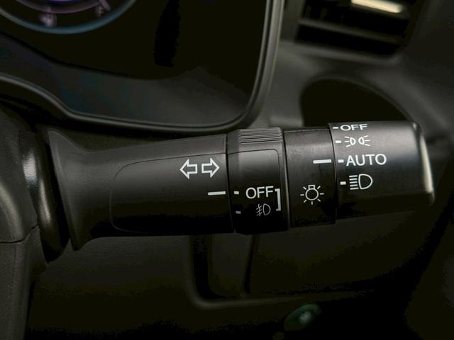 フィット ＲＳ　ワンオーナー　禁煙　ＬＥＤヘッドライト　クルーズコントロール　純正１６インチアルミ　社外ナビ　バックカメラ　パドルシフト　スマートキー　プッシュスタート　ＥＴＣ　Ｂｌｕｅｔｏｏｔｈ接続　フルセグ（18枚目）