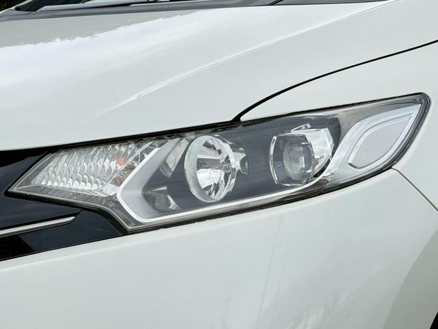 フィット ＲＳ　ワンオーナー　禁煙　ＬＥＤヘッドライト　クルーズコントロール　純正１６インチアルミ　社外ナビ　バックカメラ　パドルシフト　スマートキー　プッシュスタート　ＥＴＣ　Ｂｌｕｅｔｏｏｔｈ接続　フルセグ（31枚目）