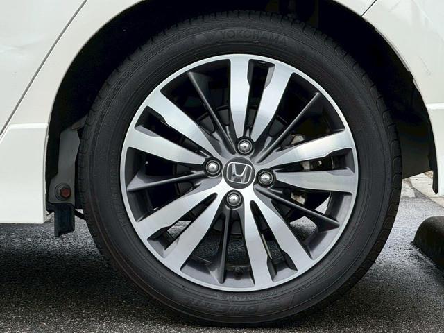 フィット ＲＳ　ワンオーナー　禁煙　ＬＥＤヘッドライト　クルーズコントロール　純正１６インチアルミ　社外ナビ　バックカメラ　パドルシフト　スマートキー　プッシュスタート　ＥＴＣ　Ｂｌｕｅｔｏｏｔｈ接続　フルセグ（39枚目）