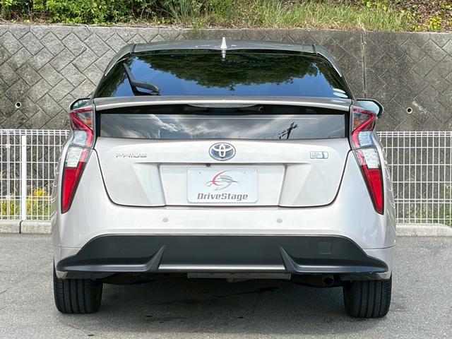 プリウス Ａツーリングセレクション　禁煙　黒革　純正９インチナビ　前席シートヒーター　ヘッドアップディスプレイ　セーフティセンス　レーダークルーズ　バックカメラ　純正１７インチＡＷ　ＬＥＤヘッドライト　ＢＳＭ　フルセグ　ＥＴＣ（27枚目）