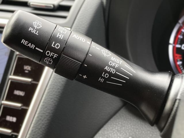 レヴォーグ ２．０ＳＴＩスポーツアイサイト　ターボ　禁煙　ＳＴＩエアロ　ＳＴＩタワーバー　茶革　ナビ　バック・サイドカメラ　メモリ付パワーシート　前席シートヒーター　レーダークルーズ　レーンキープ　ＬＥＤヘッドライト　純正１８ＡＷ　パドルシフト（20枚目）