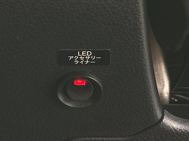 レヴォーグ ２．０ＳＴＩスポーツアイサイト　ターボ　禁煙　ＳＴＩエアロ　ＳＴＩタワーバー　茶革　ナビ　バック・サイドカメラ　メモリ付パワーシート　前席シートヒーター　レーダークルーズ　レーンキープ　ＬＥＤヘッドライト　純正１８ＡＷ　パドルシフト（27枚目）