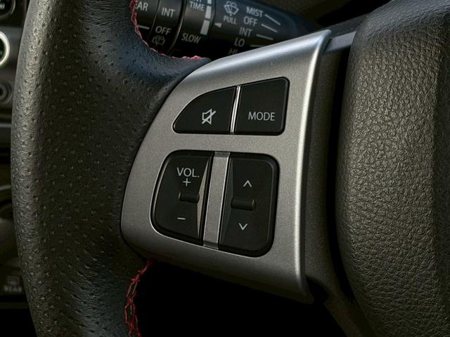 スイフトスポーツ ベースグレード　６速ＭＴ　禁煙車　ドラレコ　ＨＩＤヘッドライト　クルーズコントロール　インテリキー　ＥＴＣ車載器　ＵＳＢ接続可　純正１７インチアルミ　クラリオンオーディオ　ＣＤ再生可　車検整備付　電動格納ミラー（23枚目）