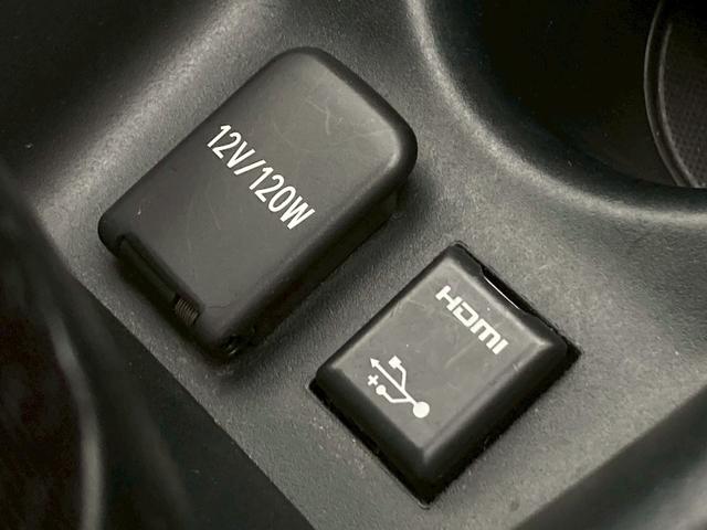 プリウス SセーフティプラスII 禁煙車 純正9型ナビ 全周囲モニター 前後ドラレコ レーダークルーズ ブラインドスポット ETC LEDヘッドライト レーンキープ フルセグTV Bluetooth接続 純正15インチAW 車検整備付(14枚目)