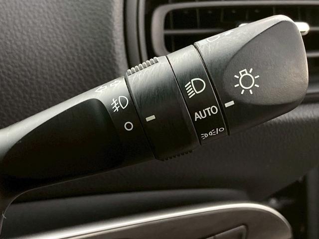 プリウス SセーフティプラスII 禁煙車 純正9型ナビ 全周囲モニター 前後ドラレコ レーダークルーズ ブラインドスポット ETC LEDヘッドライト レーンキープ フルセグTV Bluetooth接続 純正15インチAW 車検整備付(25枚目)