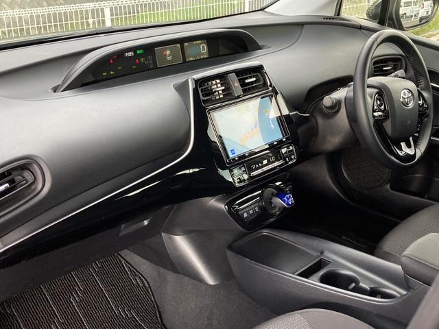 プリウス SセーフティプラスII 禁煙車 純正9型ナビ 全周囲モニター 前後ドラレコ レーダークルーズ ブラインドスポット ETC LEDヘッドライト レーンキープ フルセグTV Bluetooth接続 純正15インチAW 車検整備付(35枚目)