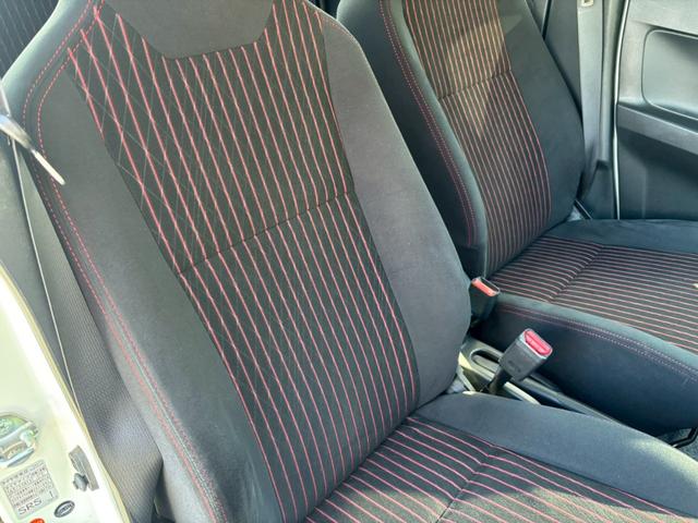 アルトターボRS ベースグレード 禁煙 ストラーダナビ バックカメラ フルセグTV DVD再生 衝突軽減ブレーキ Bluetooth USBポート プッシュスタート 純正15インチAW ETC パドルシフト スマートキー HIDライト(10枚目)