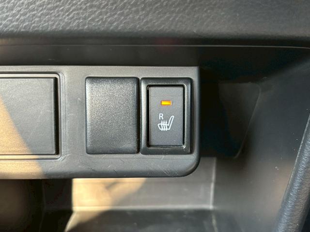 アルトターボRS ベースグレード 禁煙 ストラーダナビ バックカメラ フルセグTV DVD再生 衝突軽減ブレーキ Bluetooth USBポート プッシュスタート 純正15インチAW ETC パドルシフト スマートキー HIDライト(16枚目)