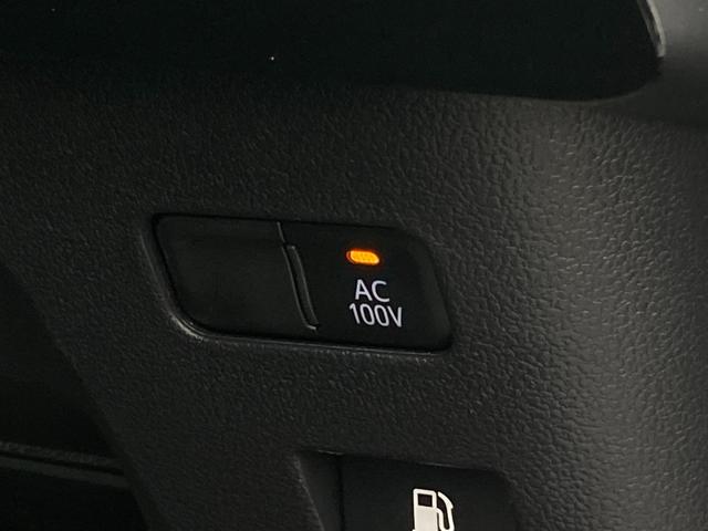 プリウス Ａ　禁煙　純正ナビ　トヨタセーフティセンス　レーダークルーズ　ＡＣ１００Ｖ　パワーシート　ヘッドアップディスプレイ　ブラインドスポットモニター　バックカメラ　ＥＴＣ　ドラレコ　前後クリアランスソナー（6枚目）