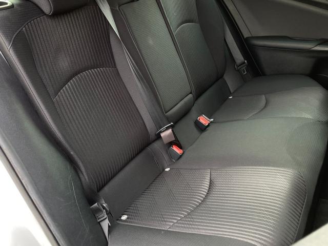 プリウス Ａ　禁煙　純正ナビ　トヨタセーフティセンス　レーダークルーズ　ＡＣ１００Ｖ　パワーシート　ヘッドアップディスプレイ　ブラインドスポットモニター　バックカメラ　ＥＴＣ　ドラレコ　前後クリアランスソナー（16枚目）