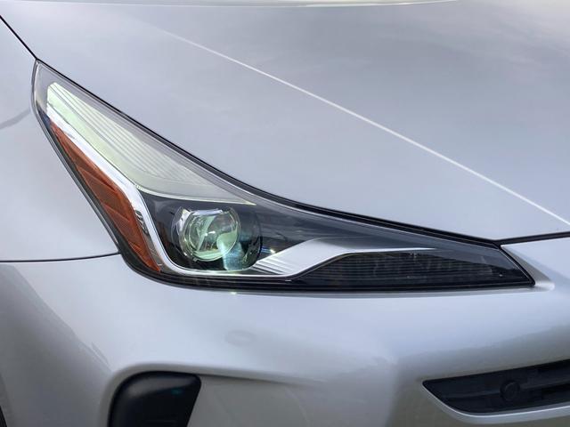 プリウス Ａ　禁煙　純正ナビ　トヨタセーフティセンス　レーダークルーズ　ＡＣ１００Ｖ　パワーシート　ヘッドアップディスプレイ　ブラインドスポットモニター　バックカメラ　ＥＴＣ　ドラレコ　前後クリアランスソナー（30枚目）