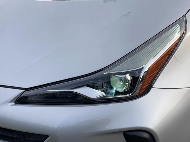 プリウス Ａ　禁煙　純正ナビ　トヨタセーフティセンス　レーダークルーズ　ＡＣ１００Ｖ　パワーシート　ヘッドアップディスプレイ　ブラインドスポットモニター　バックカメラ　ＥＴＣ　ドラレコ　前後クリアランスソナー（31枚目）