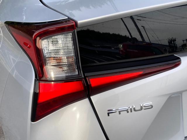 プリウス Ａ　禁煙　純正ナビ　トヨタセーフティセンス　レーダークルーズ　ＡＣ１００Ｖ　パワーシート　ヘッドアップディスプレイ　ブラインドスポットモニター　バックカメラ　ＥＴＣ　ドラレコ　前後クリアランスソナー（33枚目）