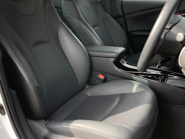 プリウス Aプレミアム 禁煙 黒革 360度カメラ シート冷暖 純正ナビ ヘッドアップディスプレイ レーダークルーズ AC100V USBポート LEDヘッドライト パワーシート ETC2.0 前後ドラレコ 車検整備付(15枚目)