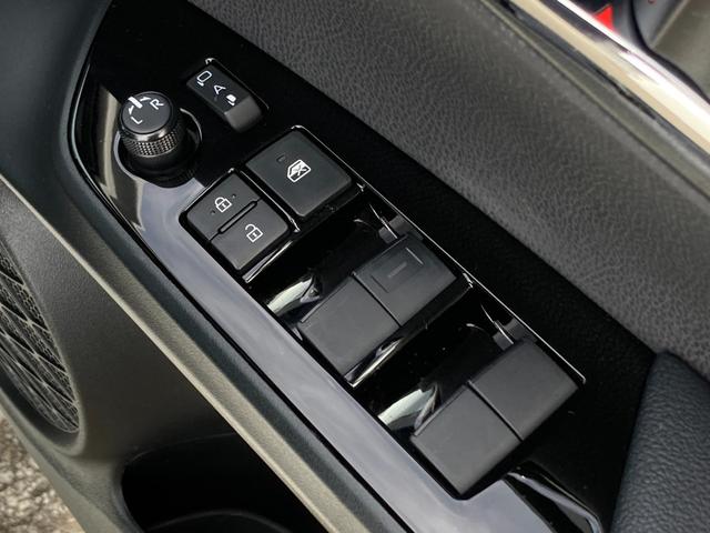 プリウス Aプレミアム 禁煙 黒革 360度カメラ シート冷暖 純正ナビ ヘッドアップディスプレイ レーダークルーズ AC100V USBポート LEDヘッドライト パワーシート ETC2.0 前後ドラレコ 車検整備付(24枚目)