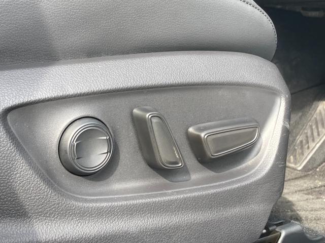 プリウス Aプレミアム 禁煙 黒革 360度カメラ シート冷暖 純正ナビ ヘッドアップディスプレイ レーダークルーズ AC100V USBポート LEDヘッドライト パワーシート ETC2.0 前後ドラレコ 車検整備付(28枚目)