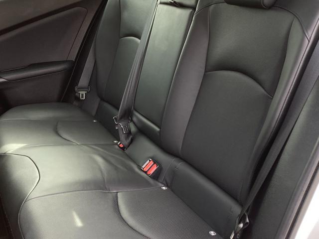 プリウス Aプレミアム 禁煙 黒革 360度カメラ シート冷暖 純正ナビ ヘッドアップディスプレイ レーダークルーズ AC100V USBポート LEDヘッドライト パワーシート ETC2.0 前後ドラレコ 車検整備付(50枚目)