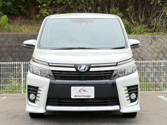 ヴォクシー ハイブリッドZS 禁煙車 純正10型ナビ フリップダウンモニター バックカメラ 前後ドラレコ 両側パワースライド ETC2.0 LEDヘッドライト 衝突軽減 レーンキープ Bluetooth 純正16AW 車検整備付(24枚目)