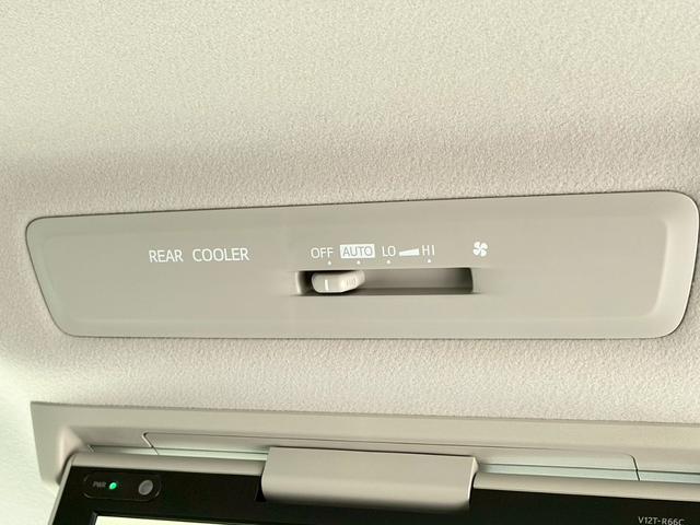 ヴォクシー ハイブリッドZS 禁煙車 純正10型ナビ フリップダウンモニター バックカメラ 前後ドラレコ 両側パワースライド ETC2.0 LEDヘッドライト 衝突軽減 レーンキープ Bluetooth 純正16AW 車検整備付(34枚目)