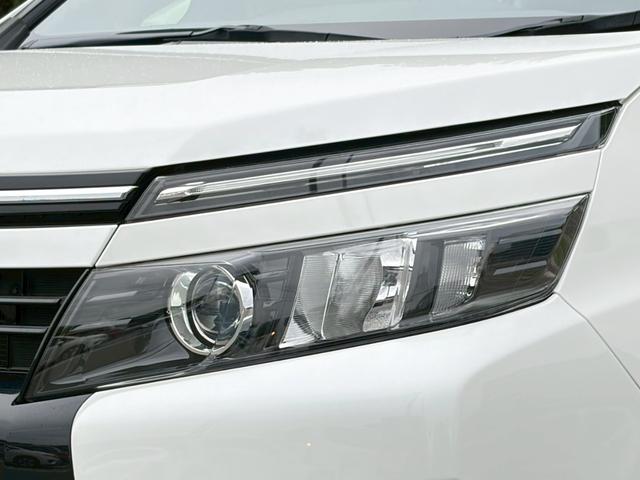 ヴォクシー ハイブリッドZS 禁煙車 純正10型ナビ フリップダウンモニター バックカメラ 前後ドラレコ 両側パワースライド ETC2.0 LEDヘッドライト 衝突軽減 レーンキープ Bluetooth 純正16AW 車検整備付(44枚目)