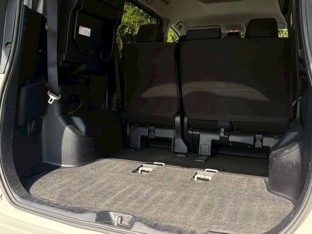 ノア Ｘ　禁煙　両側パワースライドドア　衝突軽減ブレーキ　クルーズコントロール　純正ナビ　バックカメラ　インテリキー　プッシュスタート　レーンキープ　ＬＥＤヘッドライト　ＥＴＣ　Ｂｌｕｅｔｏｏｔｈ　ＵＳＢポート（16枚目）