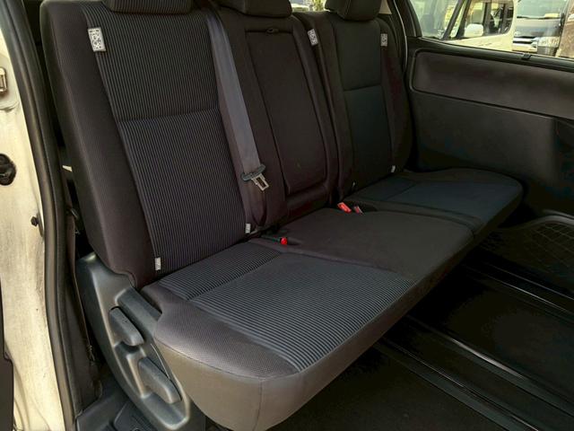 ノア Ｘ　禁煙　両側パワースライドドア　衝突軽減ブレーキ　クルーズコントロール　純正ナビ　バックカメラ　インテリキー　プッシュスタート　レーンキープ　ＬＥＤヘッドライト　ＥＴＣ　Ｂｌｕｅｔｏｏｔｈ　ＵＳＢポート（39枚目）