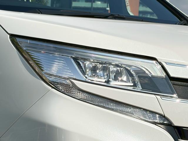 ノア Ｘ　禁煙　両側パワースライドドア　衝突軽減ブレーキ　クルーズコントロール　純正ナビ　バックカメラ　インテリキー　プッシュスタート　レーンキープ　ＬＥＤヘッドライト　ＥＴＣ　Ｂｌｕｅｔｏｏｔｈ　ＵＳＢポート（42枚目）