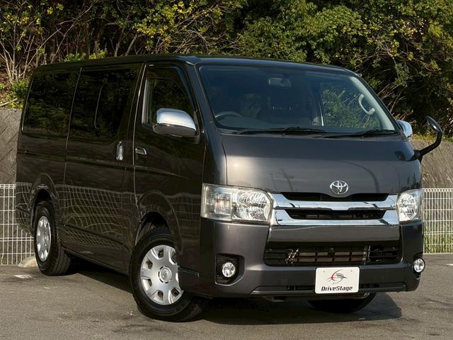 レジアスエースバン ロングスーパーＧＬ　ワンオーナー車　禁煙　ナビ　バックカメラ　地デジ　両側スライドドア　キーレスエントリー　リアヒーター　リアクーラー　ＥＴＣ　ＣＤ再生可　電格ミラー　オートライト　オートエアコン　スペアキー　車検整備付（4枚目）