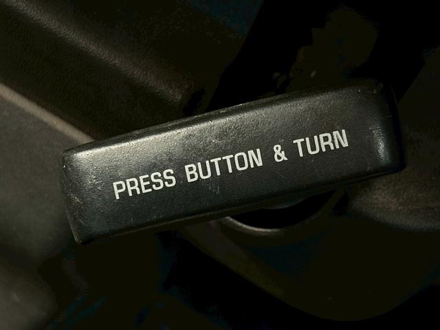 レジアスエースバン ロングスーパーＧＬ　ワンオーナー車　禁煙　ナビ　バックカメラ　地デジ　両側スライドドア　キーレスエントリー　リアヒーター　リアクーラー　ＥＴＣ　ＣＤ再生可　電格ミラー　オートライト　オートエアコン　スペアキー　車検整備付（27枚目）