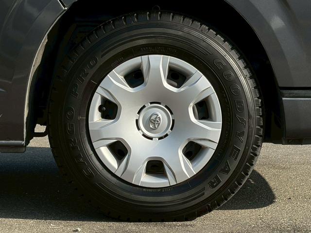 レジアスエースバン ロングスーパーＧＬ　ワンオーナー車　禁煙　ナビ　バックカメラ　地デジ　両側スライドドア　キーレスエントリー　リアヒーター　リアクーラー　ＥＴＣ　ＣＤ再生可　電格ミラー　オートライト　オートエアコン　スペアキー　車検整備付（40枚目）