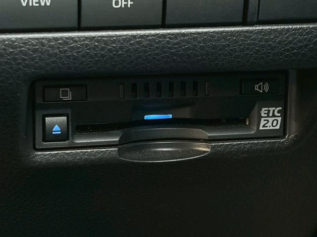 ハリアー Ｚ　ワンオーナー　ユーザー買取　禁煙　ＪＢＬスピーカー　純正ナビ　全周囲モニター　ドラレコ型デジタルインナーミラー　ハーフレザー　レーダークルーズ　ＨＵＤ　パワーテールゲート　純正１９ＡＷ　車検整備付（16枚目）