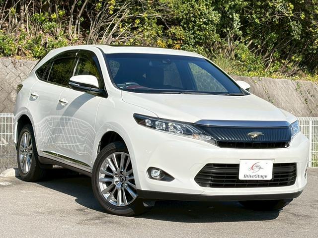 ハリアー プレミアム　禁煙　サンルーフ　純正９インチナビ　ハーフレザー　パワーシート　パワーバックドア　クルーズコントロール　ＬＥＤ　フルセグ　バックカメラ　ＥＴＣ　純正１８インチアルミ　プッシュスタート　車検整備付（5枚目）