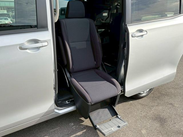 ☆電車でご来店のお客様はＪＲ平城山駅、近鉄高の原駅が最寄り駅となります☆ご予約頂ければお迎えにあがる事も出来ますので、お電話いただければと思います☆０７４２−９３−５０１０迄♪