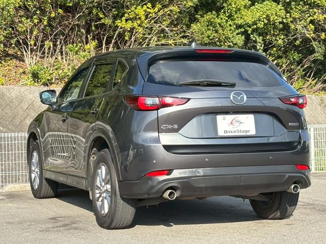ＣＸ－５ ＸＤ　スマートエディション　禁煙車　純正ナビ　３６０°ビューモニター　プッシュスタート　アダプティブクルーズ　フルセグＴＶ　Ｂｌｕｅｔｏｏｔｈ　衝突軽減ブレーキ　オートハイビーム　クリアランスソナー　ＬＥＤヘッドライト　ＥＴＣ（8枚目）