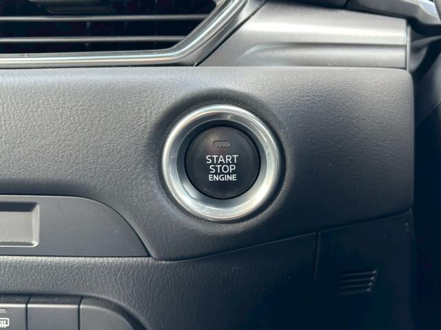 ＣＸ－５ ＸＤ　スマートエディション　禁煙車　純正ナビ　３６０°ビューモニター　プッシュスタート　アダプティブクルーズ　フルセグＴＶ　Ｂｌｕｅｔｏｏｔｈ　衝突軽減ブレーキ　オートハイビーム　クリアランスソナー　ＬＥＤヘッドライト　ＥＴＣ（14枚目）