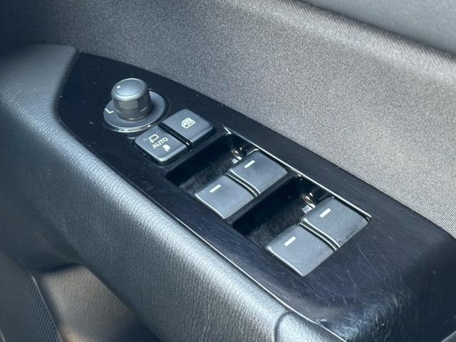 ＣＸ－５ ＸＤ　スマートエディション　禁煙車　純正ナビ　３６０°ビューモニター　プッシュスタート　アダプティブクルーズ　フルセグＴＶ　Ｂｌｕｅｔｏｏｔｈ　衝突軽減ブレーキ　オートハイビーム　クリアランスソナー　ＬＥＤヘッドライト　ＥＴＣ（20枚目）