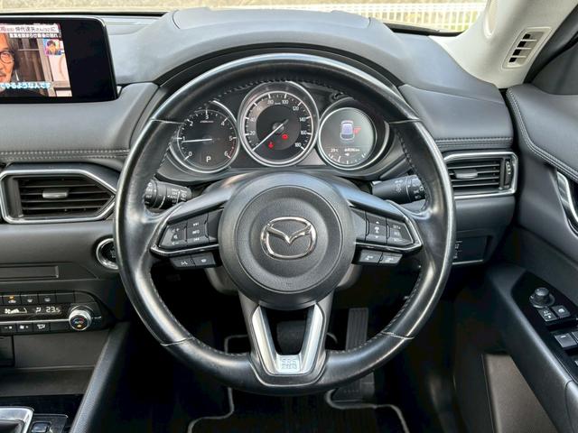 ＣＸ－５ ＸＤ　スマートエディション　禁煙車　純正ナビ　３６０°ビューモニター　プッシュスタート　アダプティブクルーズ　フルセグＴＶ　Ｂｌｕｅｔｏｏｔｈ　衝突軽減ブレーキ　オートハイビーム　クリアランスソナー　ＬＥＤヘッドライト　ＥＴＣ（22枚目）