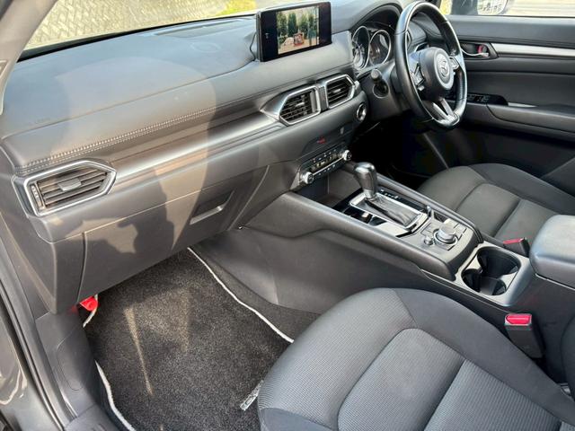 ＣＸ－５ ＸＤ　スマートエディション　禁煙車　純正ナビ　３６０°ビューモニター　プッシュスタート　アダプティブクルーズ　フルセグＴＶ　Ｂｌｕｅｔｏｏｔｈ　衝突軽減ブレーキ　オートハイビーム　クリアランスソナー　ＬＥＤヘッドライト　ＥＴＣ（25枚目）