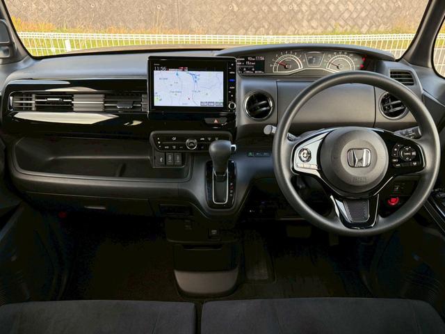 N-BOXカスタム L 禁煙 純正8型ナビ Carplay バックカメラ 前後ドラレコ レーダークルーズ シートヒーター 衝突軽減ブレーキ レーンキープ 電動スライドドア LEDヘッドライト ETC車載器 純正14インチAW(6枚目)