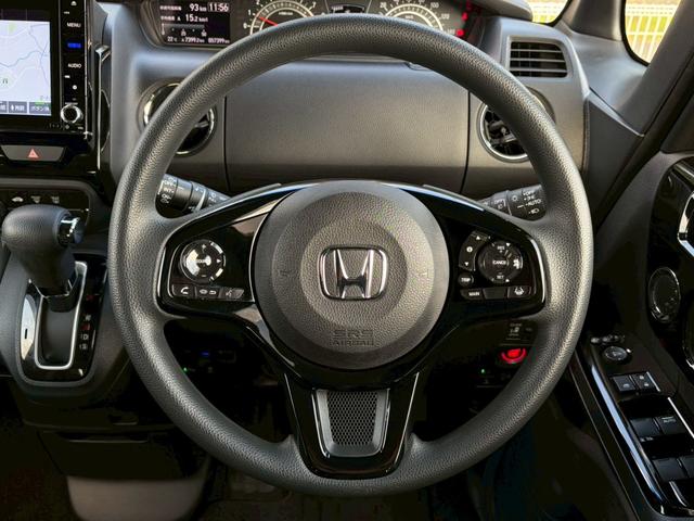 N-BOXカスタム L 禁煙 純正8型ナビ Carplay バックカメラ 前後ドラレコ レーダークルーズ シートヒーター 衝突軽減ブレーキ レーンキープ 電動スライドドア LEDヘッドライト ETC車載器 純正14インチAW(9枚目)