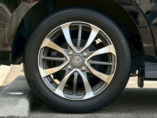 N-BOXカスタム L 禁煙 純正8型ナビ Carplay バックカメラ 前後ドラレコ レーダークルーズ シートヒーター 衝突軽減ブレーキ レーンキープ 電動スライドドア LEDヘッドライト ETC車載器 純正14インチAW(52枚目)